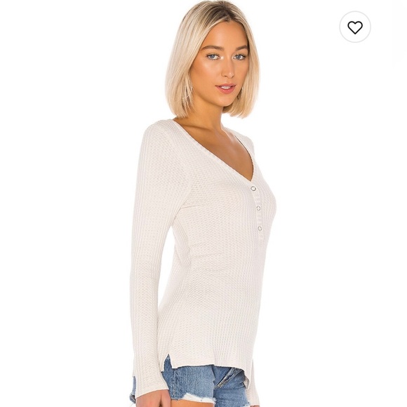 Revolve Chaser V Neck Snap Front Henley XS EUC - Picture 2 of 9